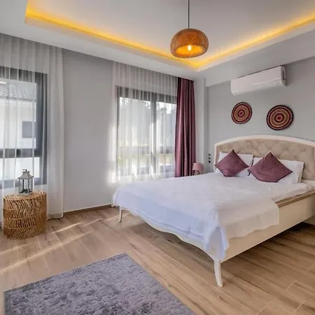 Pera Villa